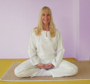 Yogalehrerin Bettina Faltin-Stange